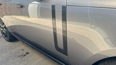 Land Rover Range Rover 3.0 D300 SE 4dr Auto Diesel Estate